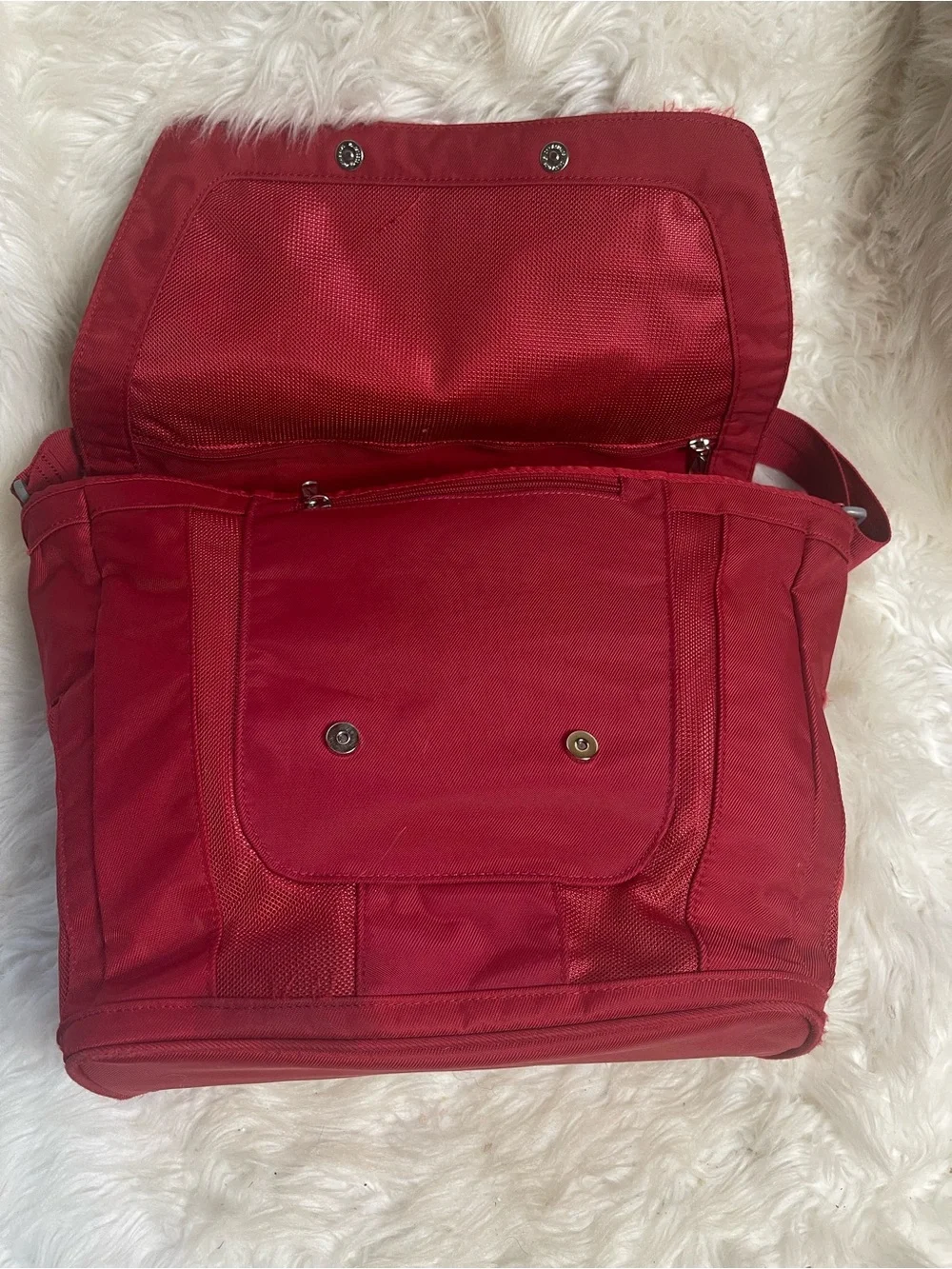Nike Red Men's Fabric Messenger/ laptop Bag with Adjustable Strap
